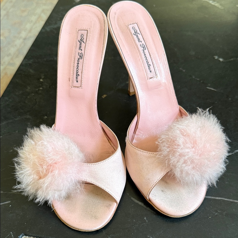 Agent Provocateur Blush Pink Feather Pom Mules